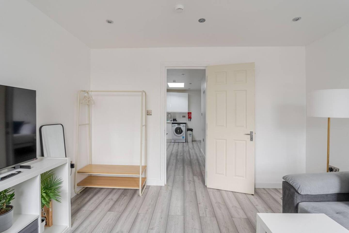 Luxury Flat Near Central London - Tower Bridge- Covent Garden ภายนอก รูปภาพ